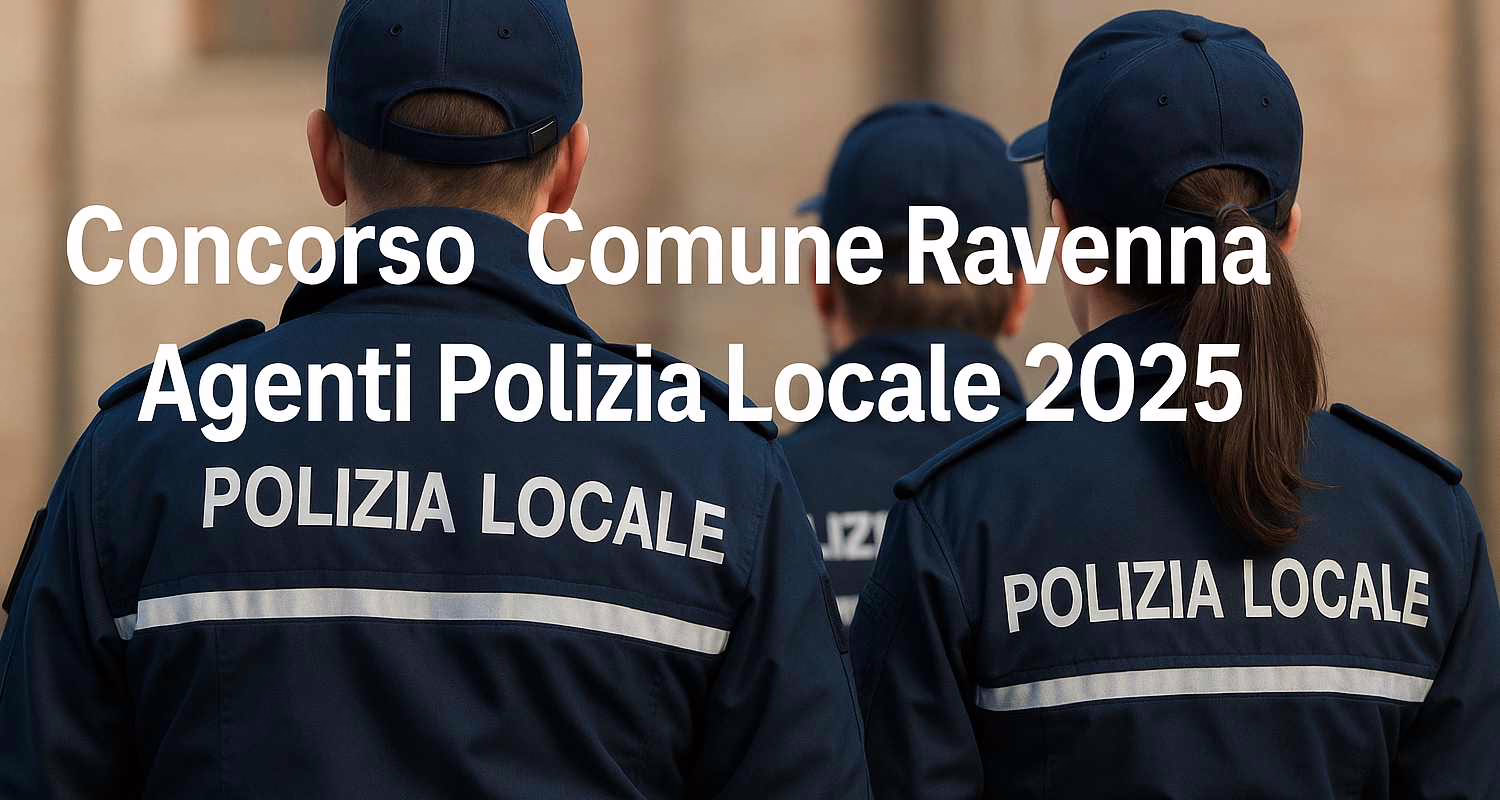 Agenti di Polizia Locale in servizio nel centro di Ravenna